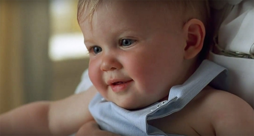 Baby day. Младенец на прогулке трейлер. Младенец на прогулке мультик. Детская неожиданность. Сериал про новорожденного 2022.