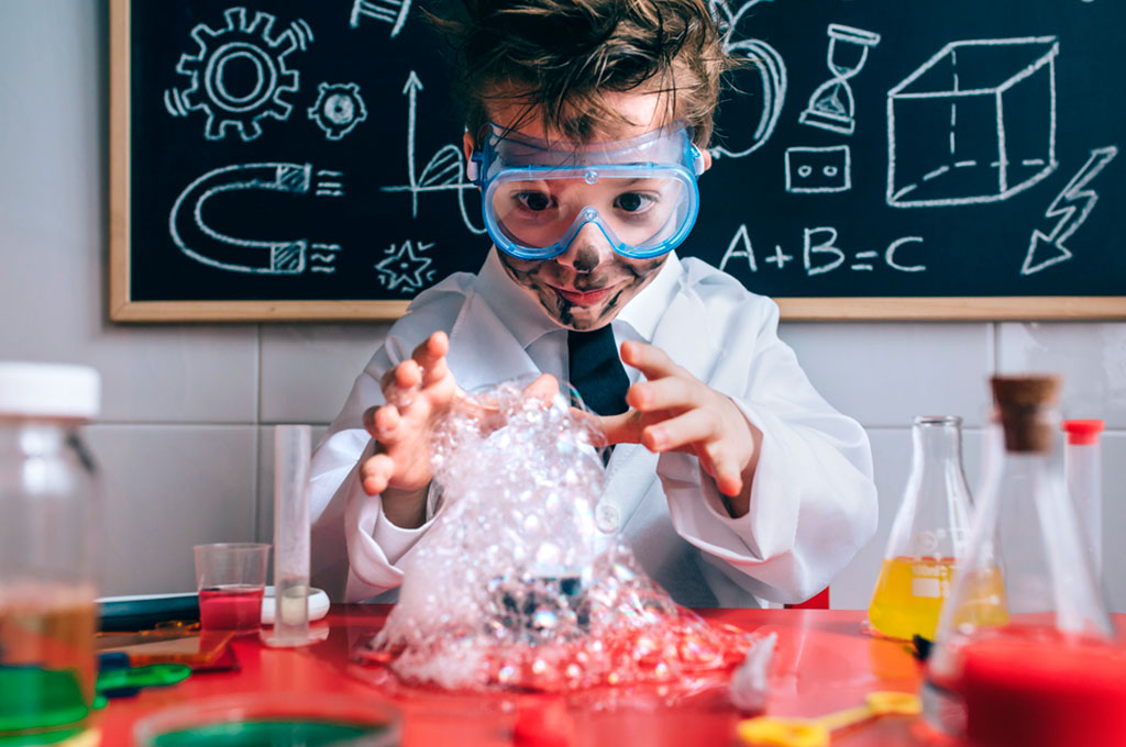 Детский праздник в стиле научных экспериментов: 10 интересных идей
